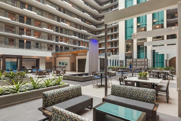 Embassy Suites By Hilton Hotel Miami - International Airport image 14